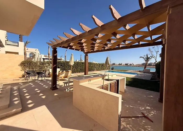 El Gouna Ancient 3 Bedroom & Nanny